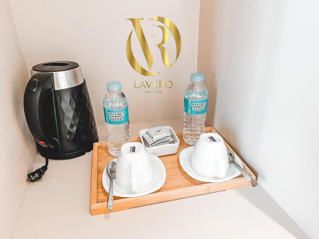 Lavero Suites Kalibo Extérieur photo