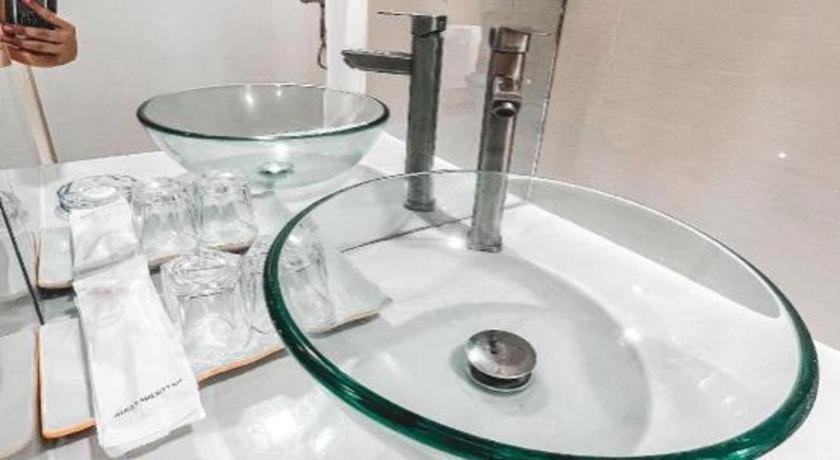 Lavero Suites Kalibo Extérieur photo