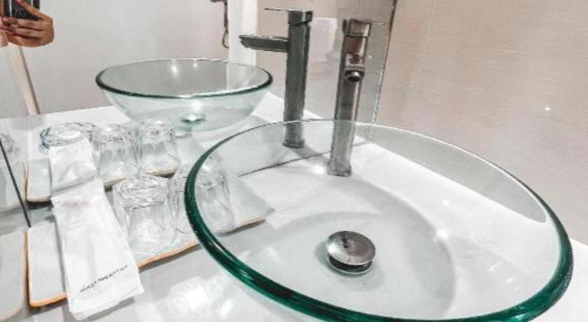 Lavero Suites Kalibo Extérieur photo