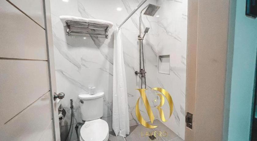 Lavero Suites Kalibo Extérieur photo